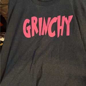 Gildan Charcoal Tee with Pink Grinchy Design